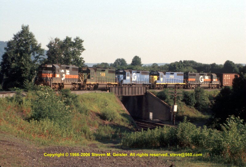 BM`350[GP39-2]`POPY`Rockville Bridge,PA`19870629`{70000106}