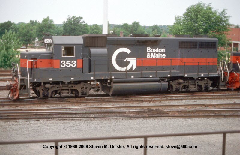 BM`353[GP38-2]`^FS`Potomac Yard,VA`19880625`{70000130}