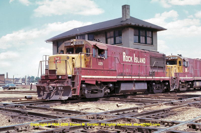 CRIP`229[U28B]`^FS`Joliet,IL`19720700`{11000164}