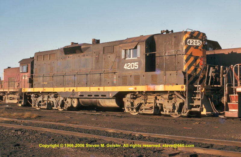 CRIP`4205[GP7]`^FS`Burr Oak Yard,IL`19731000`{11000221}